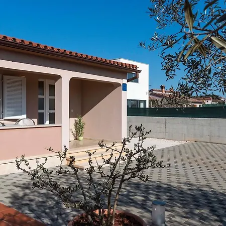 Apartament Veli Vrh *
