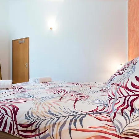 Veli Vrh Apartament Pula